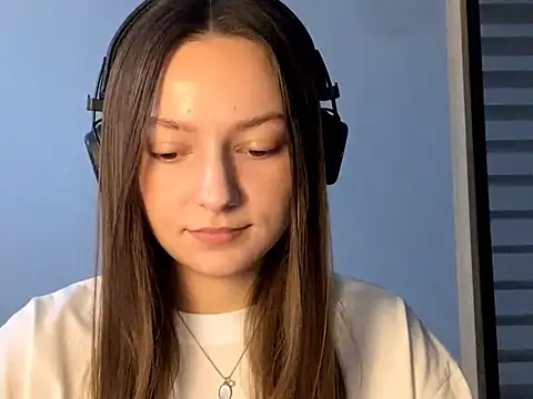 SoulHiperAgne  online show from October 5, 2025, 7:17 am