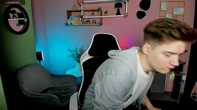 danny cool online show from November 29, 2025, 8:12 pm