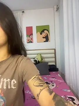 Snapshot of Sweet_and_Rous0 chatting on September 21, 2025, 2:57 am Sweet and Rous0 online show from September 21, 2025, 2:57 am