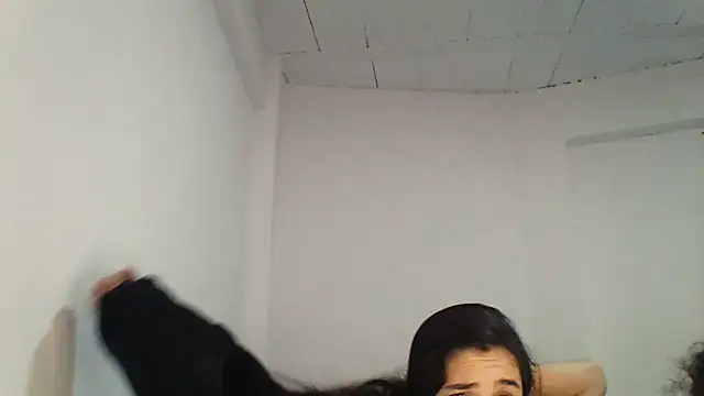 Sweet and Rous0 online show from March 16, 2026, 1:44 am