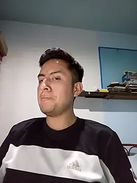 Snapshot of aczinovelez342 chatting on October 12, 2025, 12:09 am aczinovelez342 online show from October 12, 2025, 12:09 am