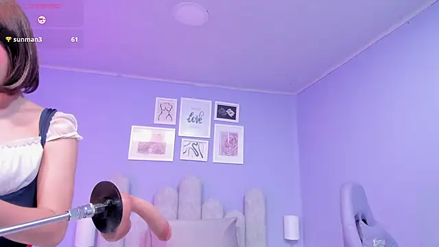 lucrecia sucker online show from October 5, 2025, 7:34 pm