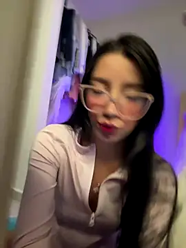 Snapshot of Min_junn chatting on October 1, 2025, 2:17 am Min junn online show from October 1, 2025, 2:17 am