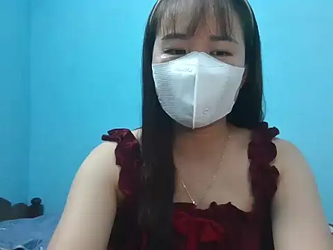 AmyChan99 online show from November 12, 2025, 1:00 pm