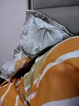 Cute Jasmin  online show from October 22, 2025, 6:02 am