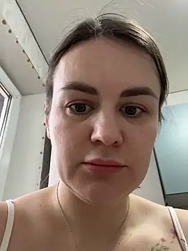 Snapshot of Risky-Flower chatting on October 17, 2025, 11:46 am Risky-Flower online show from October 17, 2025, 11:46 am