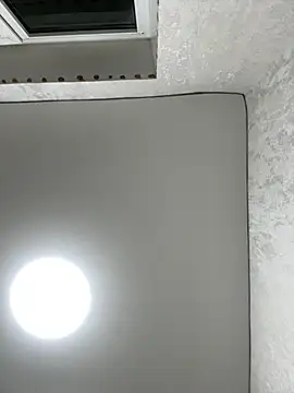 Snapshot of Risky-Flower chatting on October 29, 2025, 6:31 pm Risky-Flower online show from October 29, 2025, 6:31 pm