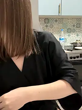 Snapshot of Risky-Flower chatting on November 5, 2025, 6:52 pm Risky-Flower online show from November 5, 2025, 6:52 pm