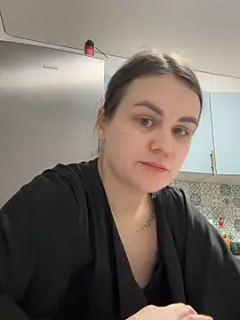 Snapshot of Risky-Flower chatting on February 11, 2026, 5:29 pm Risky-Flower online show from February 11, 2026, 5:29 pm