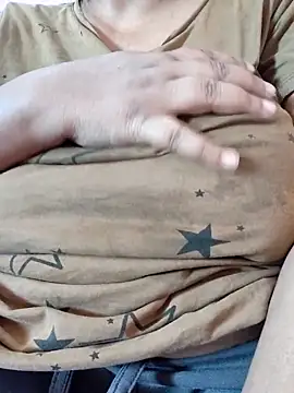 bitch-horny online show from November 9, 2025, 3:16 am