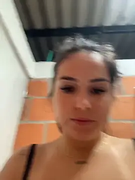 amberbakee online show from October 28, 2025, 11:25 am