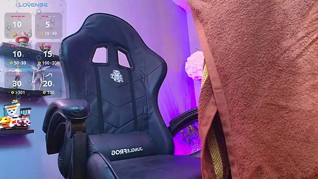 Snapshot of Gael_Meneses chatting on September 19, 2025, 11:00 am Gael Meneses online show from September 19, 2025, 11:00 am