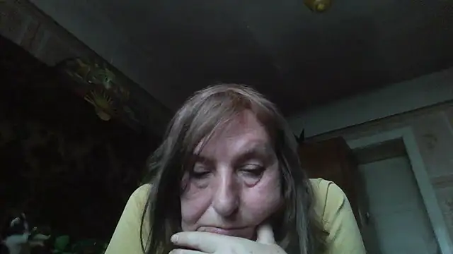 Snapshot of AnnaLive570 chatting on September 30, 2025, 12:43 pm AnnaLive570 online show from September 30, 2025, 12:43 pm