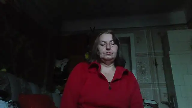 Snapshot of AnnaLive570 chatting on October 7, 2025, 11:18 am AnnaLive570 online show from October 7, 2025, 11:18 am