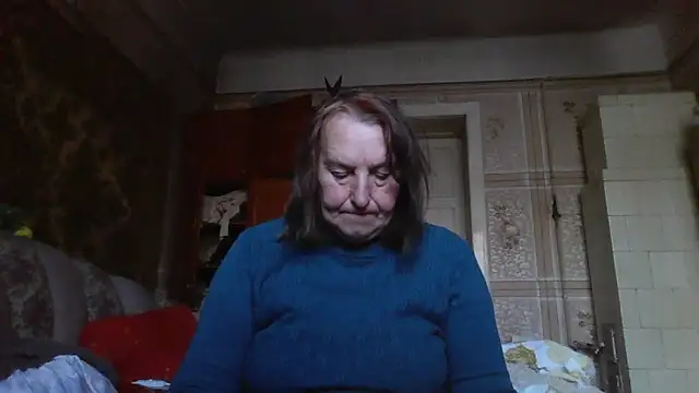 Snapshot of AnnaLive570 chatting on October 12, 2025, 10:47 am AnnaLive570 online show from October 12, 2025, 10:47 am