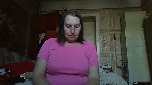 Snapshot of AnnaLive570 chatting on November 1, 2025, 8:16 am AnnaLive570 online show from November 1, 2025, 8:16 am