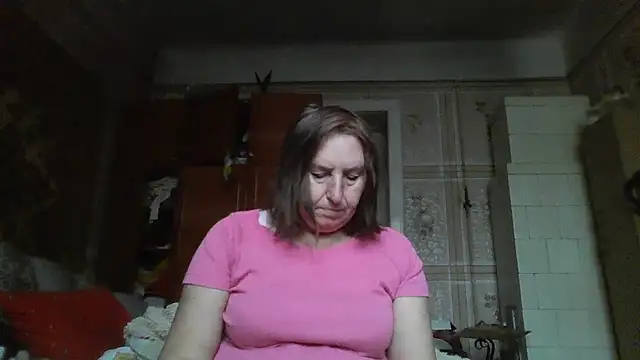 Snapshot of AnnaLive570 chatting on November 6, 2025, 9:54 am AnnaLive570 online show from November 6, 2025, 9:54 am