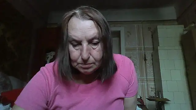 Snapshot of AnnaLive570 chatting on November 11, 2025, 9:53 am AnnaLive570 online show from November 11, 2025, 9:53 am