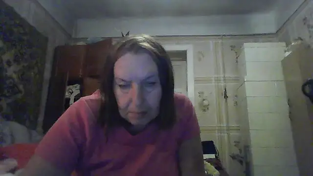 Snapshot of AnnaLive570 chatting on November 12, 2025, 9:25 pm AnnaLive570 online show from November 12, 2025, 9:25 pm