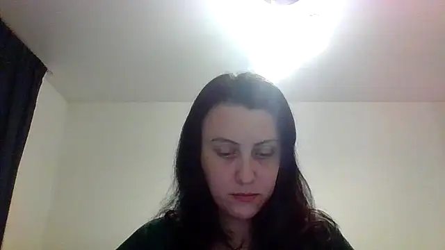 Snapshot of Nyrella chatting on November 12, 2025, 4:29 pm Nyrella online show from November 12, 2025, 4:29 pm