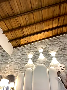 Kristy1  online show from October 19, 2025, 11:11 am