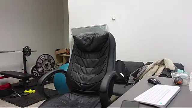 Ryan Dozer online show from March 26, 2026, 6:52 am