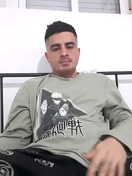 Snapshot of Andr3s69xxx chatting on February 7, 2026, 11:30 pm Andr3s69xxx online show from February 7, 2026, 11:30 pm