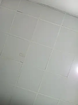 Snapshot of Andr3s69xxx chatting on February 15, 2026, 7:54 pm Andr3s69xxx online show from February 15, 2026, 7:54 pm