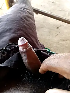 joreldella online show from September 9, 2025, 3:55 pm