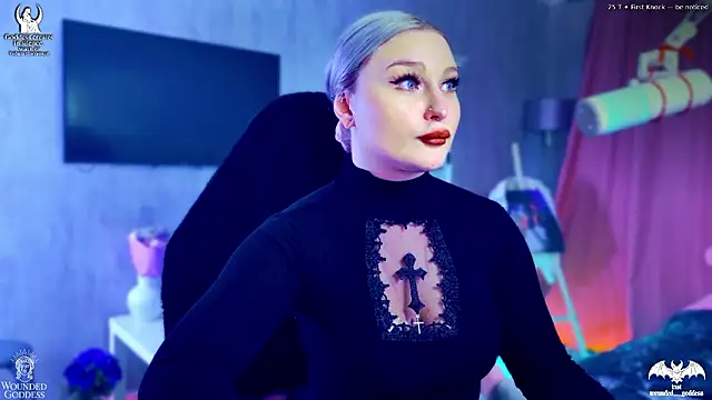 Wounded Goddess  online show from February 3, 2026, 6:40 am