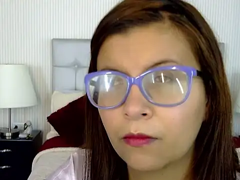 Amber Rouge  online show from October 13, 2025, 12:27 pm