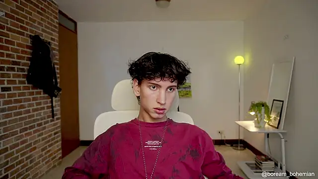 boream online show from October 17, 2025, 1:35 pm