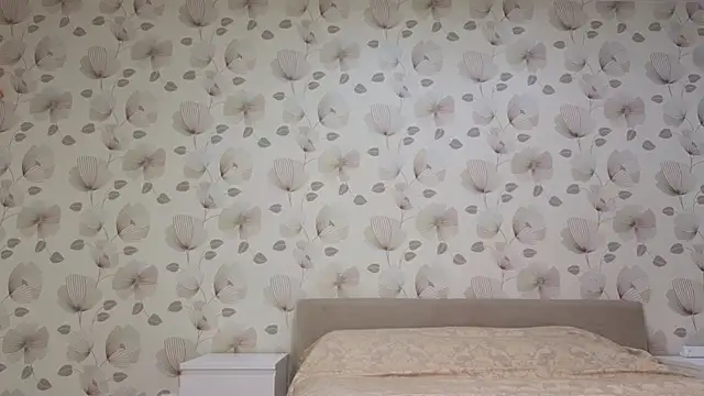 Annabel theMoon online show from October 15, 2025, 2:01 am