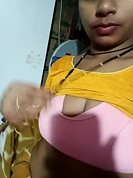 Snapshot of Km_shilpa chatting on October 14, 2025, 3:57 pm Km shilpa online show from October 14, 2025, 3:57 pm