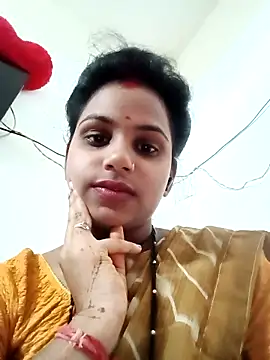 Snapshot of Km_shilpa chatting on October 16, 2025, 7:31 am Km shilpa online show from October 16, 2025, 7:31 am