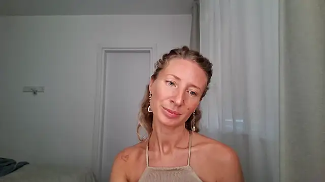 Paevoa online show from September 12, 2025, 7:08 am