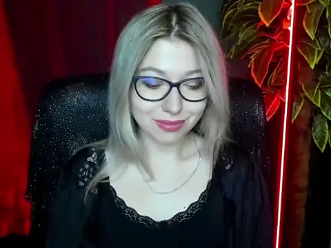 loveHeidi online show from March 9, 2026, 5:33 am