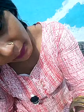 Rashmi Pathak online show from October 5, 2025, 2:26 pm