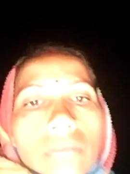 KIRTI12 HOT online show from November 26, 2025, 7:15 pm