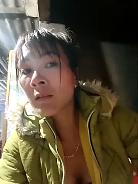 Snapshot of Yumyum_kiw chatting on November 23, 2025, 1:55 pm Yumyum kiw online show from November 23, 2025, 1:55 pm