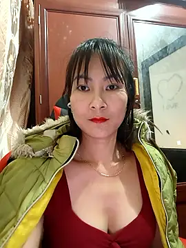 Snapshot of Yumyum_kiw chatting on January 8, 2026, 5:43 am Yumyum kiw online show from January 8, 2026, 5:43 am