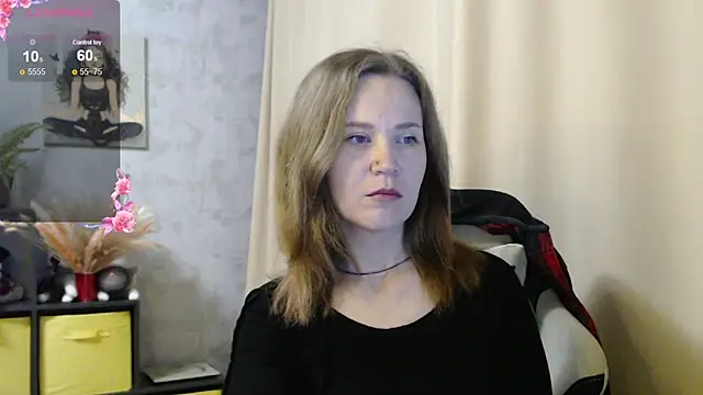 harpermoss online show from November 21, 2025, 7:56 pm