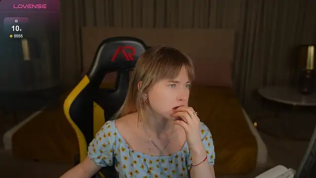 Ava kiss054 online show from February 5, 2026, 3:38 pm