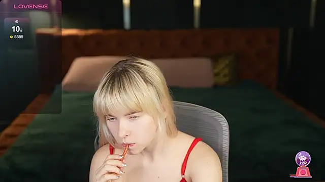 Ava kiss054 online show from June 5, 2026, 2:45 pm