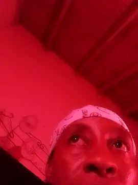 Irresistiblediva online show from September 19, 2025, 3:19 am