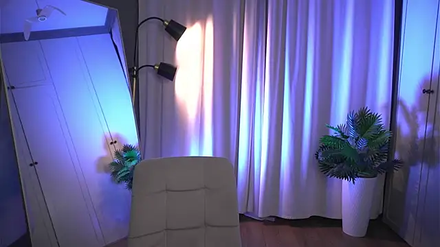 autumn eve online show from November 7, 2025, 8:20 pm