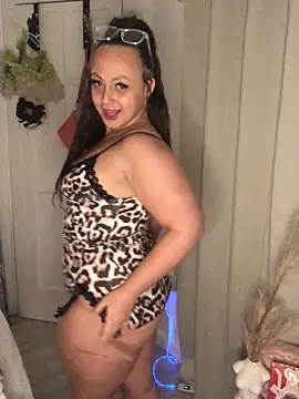 Welsh Maya19X online show from November 10, 2025, 11:37 pm