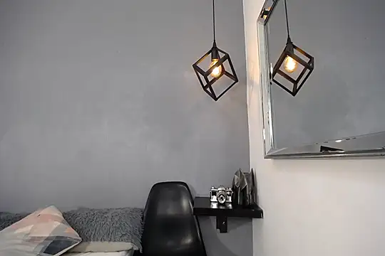 Luciana Graay online show from November 10, 2025, 1:10 pm