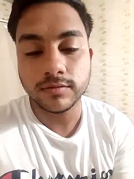 Onelioluna online show from September 9, 2025, 3:44 pm