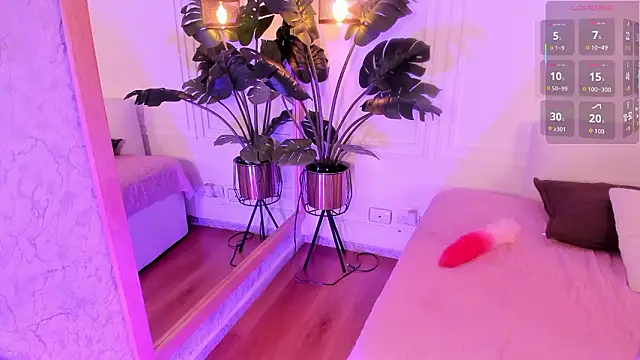 Dafne Hillss online show from March 13, 2026, 11:50 am